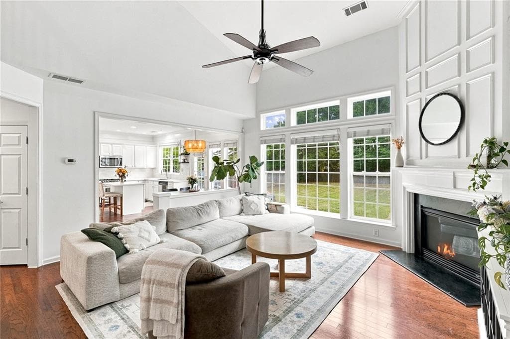 3 bedroom, 3 bathroom, 2,028 sq ft single family residence for sale at 618 Syemore Pass, Canton, GA 30115 — photo 7