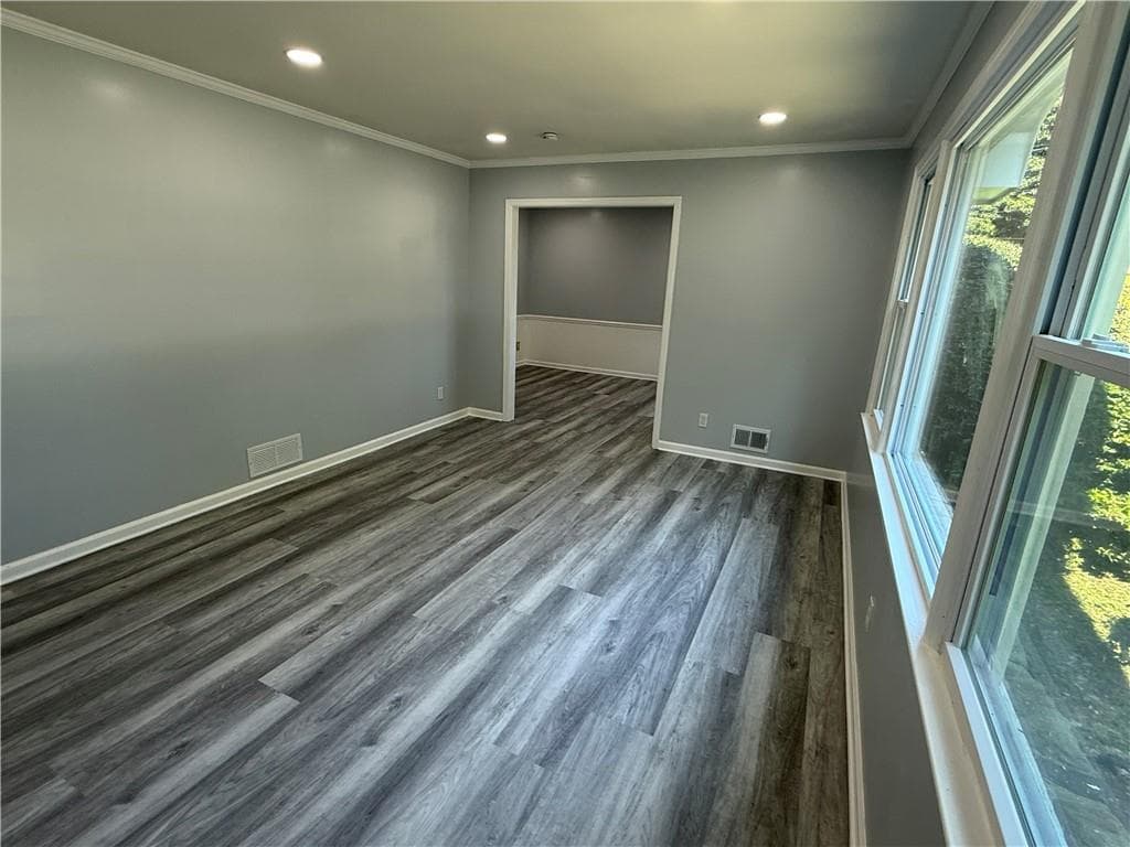 3 bedroom, 2 bathroom, 1,836 sq ft single family residence for sale at 4144 Wellington Hills Drive, Snellville, GA 30039 — photo 9