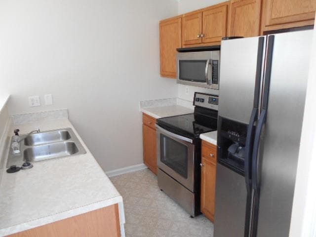 3 bedroom, 3 bathroom, 1,368 sq ft single family residence for rent at 2228 Tuley Drive, Douglasville, GA 30135 for $1,750 a month — photo 6