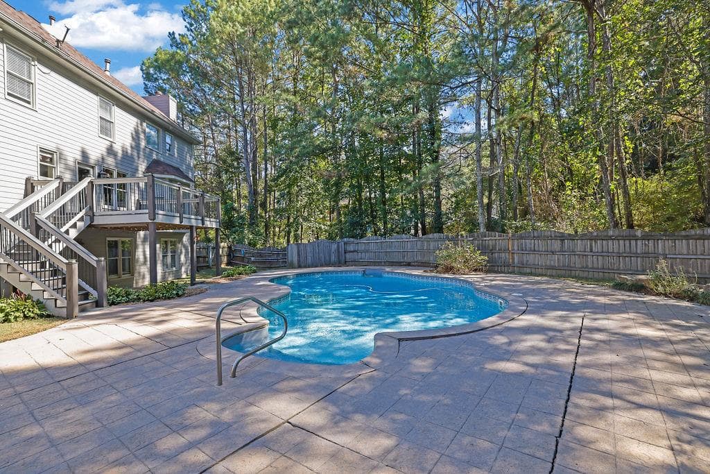 4 bedroom, 3 bathroom, 3,343 sq ft single family residence for sale at 2371 Elmhurst Boulevard, Kennesaw, GA 30152 — photo 9