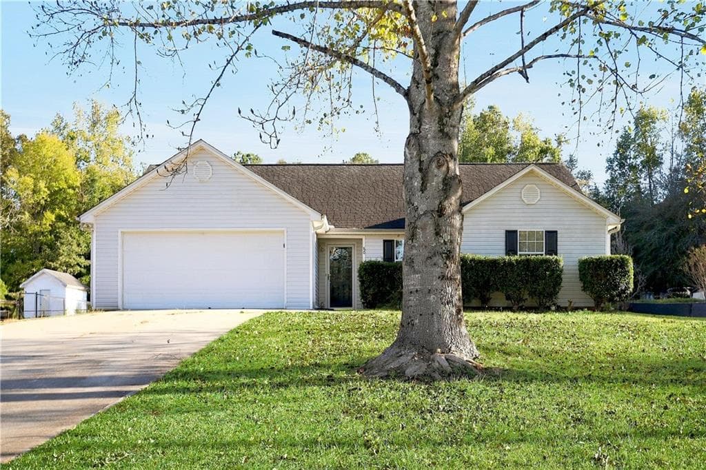 3 bedroom, 2 bathroom, 1,463 sq ft single family residence for sale at 80 Pleasant Hills Drive, Covington, GA 30016 — photo 2