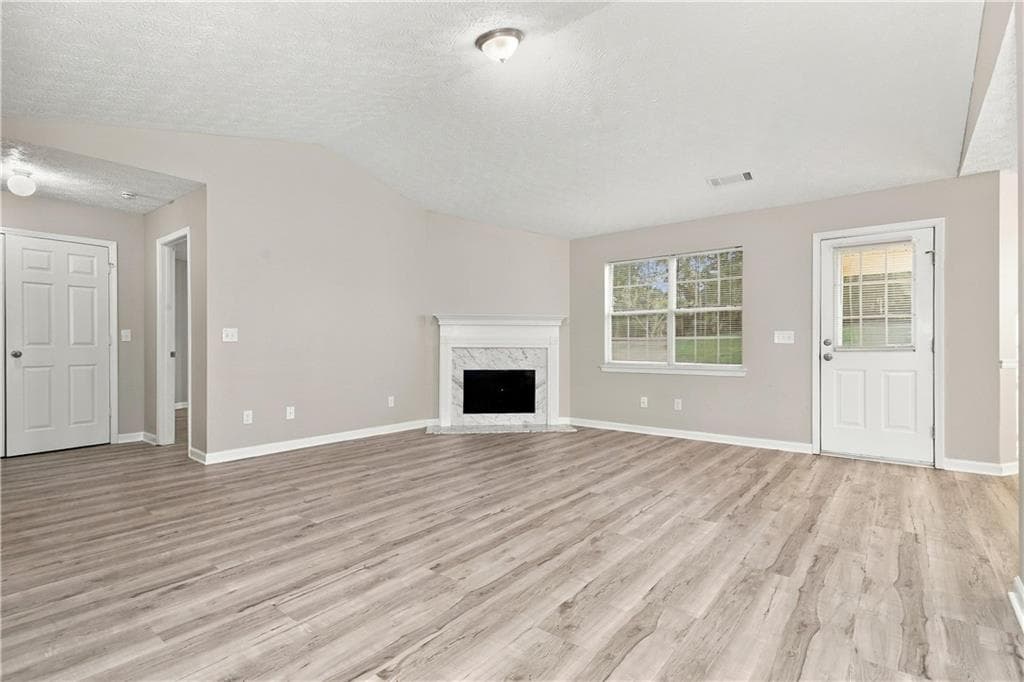 3 bedroom, 2 bathroom, 1,463 sq ft single family residence for sale at 80 Pleasant Hills Drive, Covington, GA 30016 — photo 5