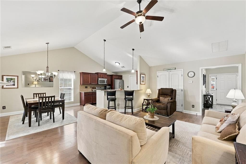 4 bedroom, 3 bathroom, 2,137 sq ft single family residence for sale at 4837 Lost Creek Drive, Gainesville, GA 30504 — photo 8