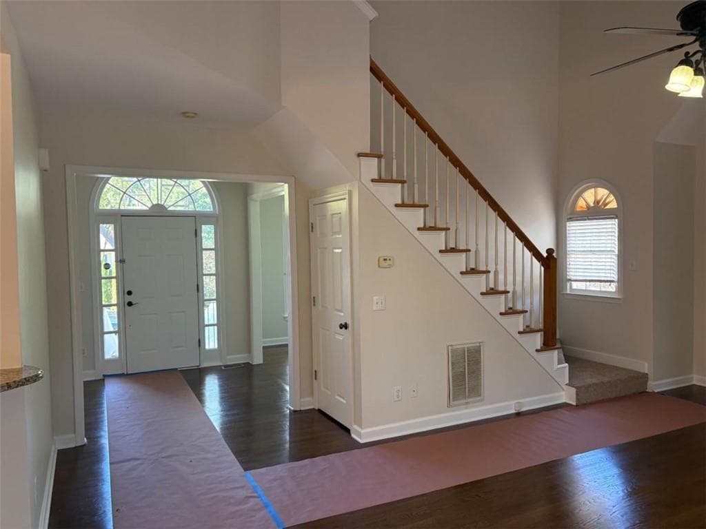 4 bedroom, 3 bathroom, 2,750 sq ft single family residence for rent at 435 Eastbourne Way, Johns Creek, GA 30005 for $4,000 a month — photo 6
