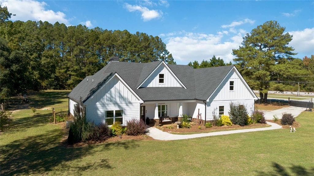 5 bedroom, 4 bathroom, 2,617 sq ft single family residence for sale at 1550 Confederate Road, Madison, GA 30650 — photo 3