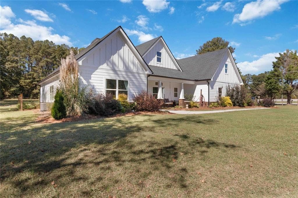 5 bedroom, 4 bathroom, 2,617 sq ft single family residence for sale at 1550 Confederate Road, Madison, GA 30650 — photo 6