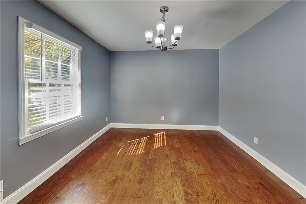 4 bedroom, 2 bathroom, 2,002 sq ft single family residence for rent at 281 Sumter Drive, Marietta, GA 30066 for $2,640 a month — photo 7