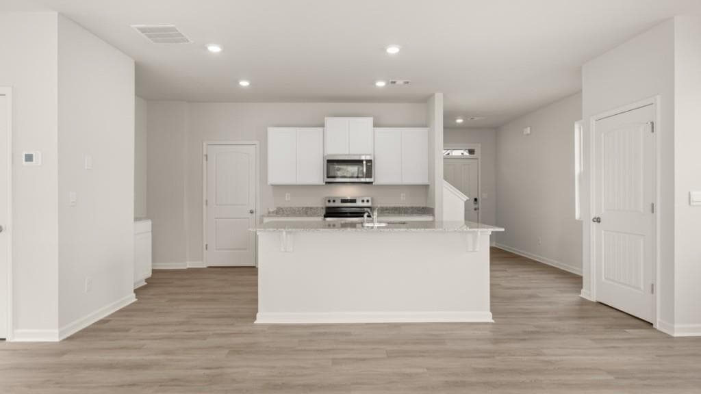 4 bedroom, 3 bathroom, 2,174 sq ft single family residence for sale at 4418 Manor Hill Drive, Union City, GA 30291 — photo 5