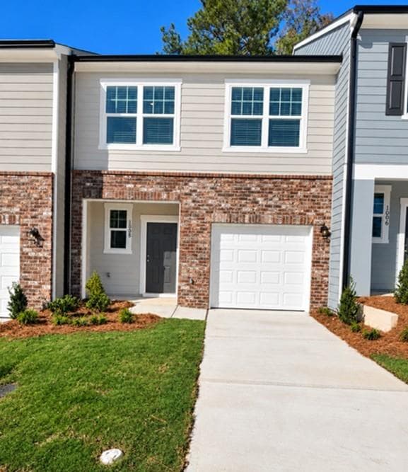 3 bedroom, 3 bathroom, 1,421 sq ft townhouse for sale at 1008 Castanea Drive, Douglasville, GA 30135