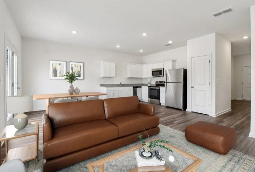 3 bedroom, 3 bathroom, 1,421 sq ft townhouse for sale at 1008 Castanea Drive, Douglasville, GA 30135 — photo 8