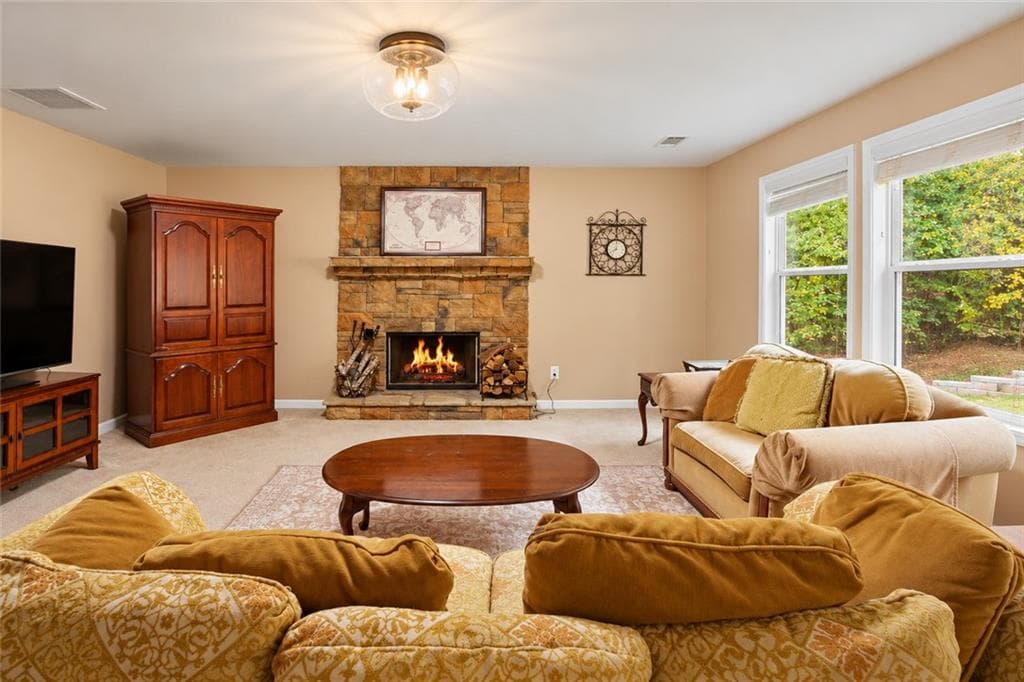 4 bedroom, 3 bathroom, 2,667 sq ft single family residence for sale at 9065 Montclair Hills Drive, Cumming, GA 30028 — photo 8