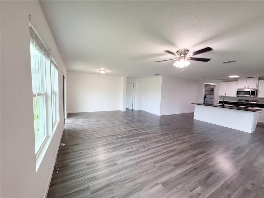 4 bedroom, 2 bathroom, 1,861 sq ft single family residence for sale at 119 Brooklet Circle, St. Marys, GA 31558 — photo 10