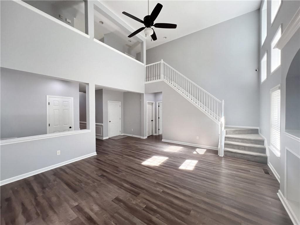 6 bedroom, 4 bathroom, 3,245 sq ft single family residence for sale at 4627 Eagles Wing Court, Lithonia, GA 30038 — photo 8