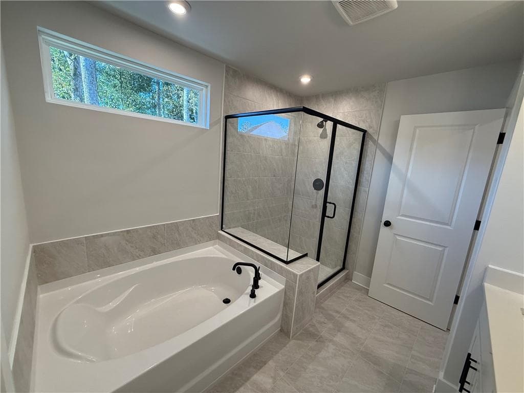 6 bedroom, 4 bathroom, 3,080 sq ft single family residence for sale at 4815 Briar rose Trail, Cumming, GA 30040 — photo 10