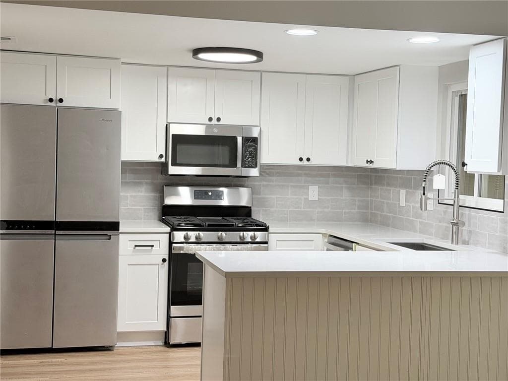 2 bedroom, 2 bathroom, 1,250 sq ft condominium for sale at 11 Middleton Court, Smyrna, GA 30080 — photo 7