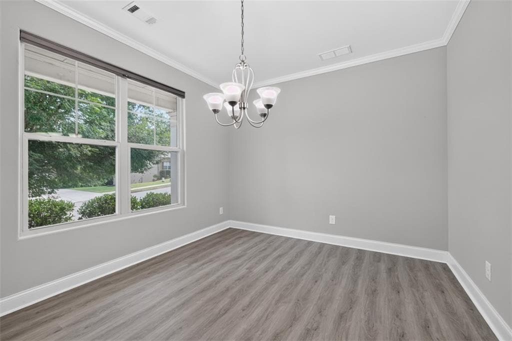 5 bedroom, 3 bathroom, 2,620 sq ft single family residence under contract at 1202 Lincoln Lane, Braselton, GA 30517 — photo 8