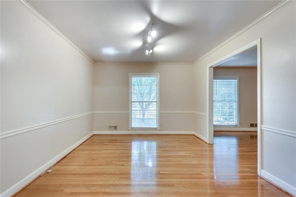 3 bedroom, 3 bathroom, 2,052 sq ft single family residence for rent at 4690 Huntley Drive, Atlanta, GA 30342 for $3,650 a month — photo 10