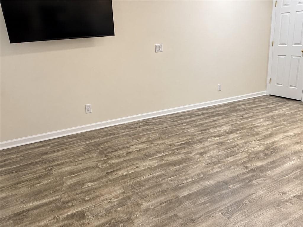 2 bedroom, 2 bathroom, 1,018 sq ft townhouse for rent at 3274 Mill Springs Circle, Buford, GA 30519 for $2,100 a month — photo 3