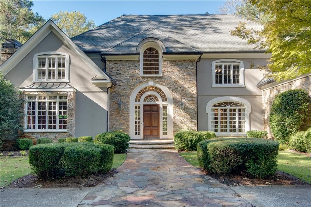 5 bedroom, 7 bathroom, 7,692 sq ft single family residence for sale at 12180 King Circle, Milton, GA 30075 — photo 2