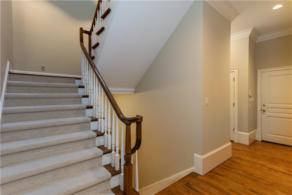5 bedroom, 7 bathroom, 7,692 sq ft single family residence for sale at 12180 King Circle, Milton, GA 30075 — photo 9