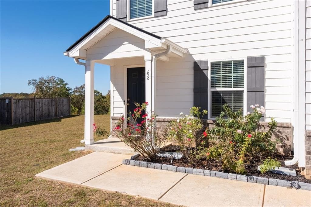 4 bedroom, 3 bathroom, 2,486 sq ft single family residence for sale at 68 Oxford Lane, Kingston, GA 30145 — photo 4