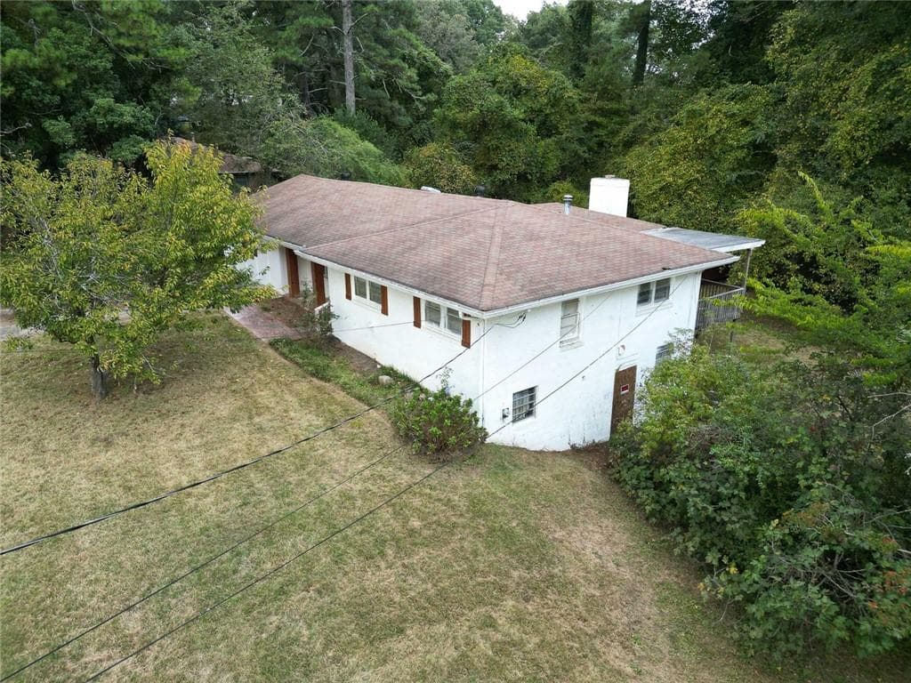4 bedroom, 3 bathroom single family residence for sale at 851 Lakeside Drive, Mableton, GA 30126 — photo 5