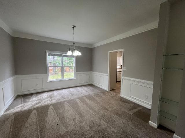 5 bedroom, 3 bathroom, 2,568 sq ft single family residence for sale at 5025 Cascade Overlook Drive, South Fulton, GA 30331 — photo 6