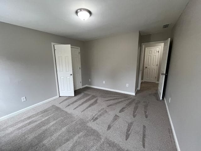 5 bedroom, 3 bathroom, 2,568 sq ft single family residence for sale at 5025 Cascade Overlook Drive, South Fulton, GA 30331 — photo 8