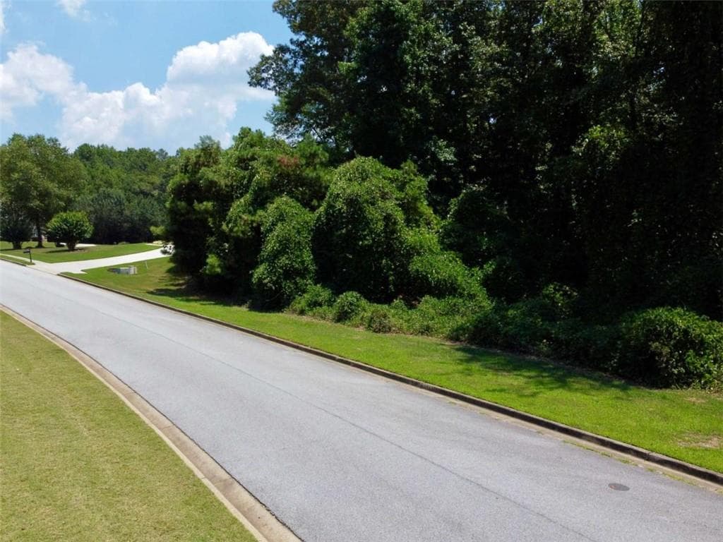 single family residence for sale at 2204 Misty Creek Trail, Stockbridge, GA 30281 — photo 5