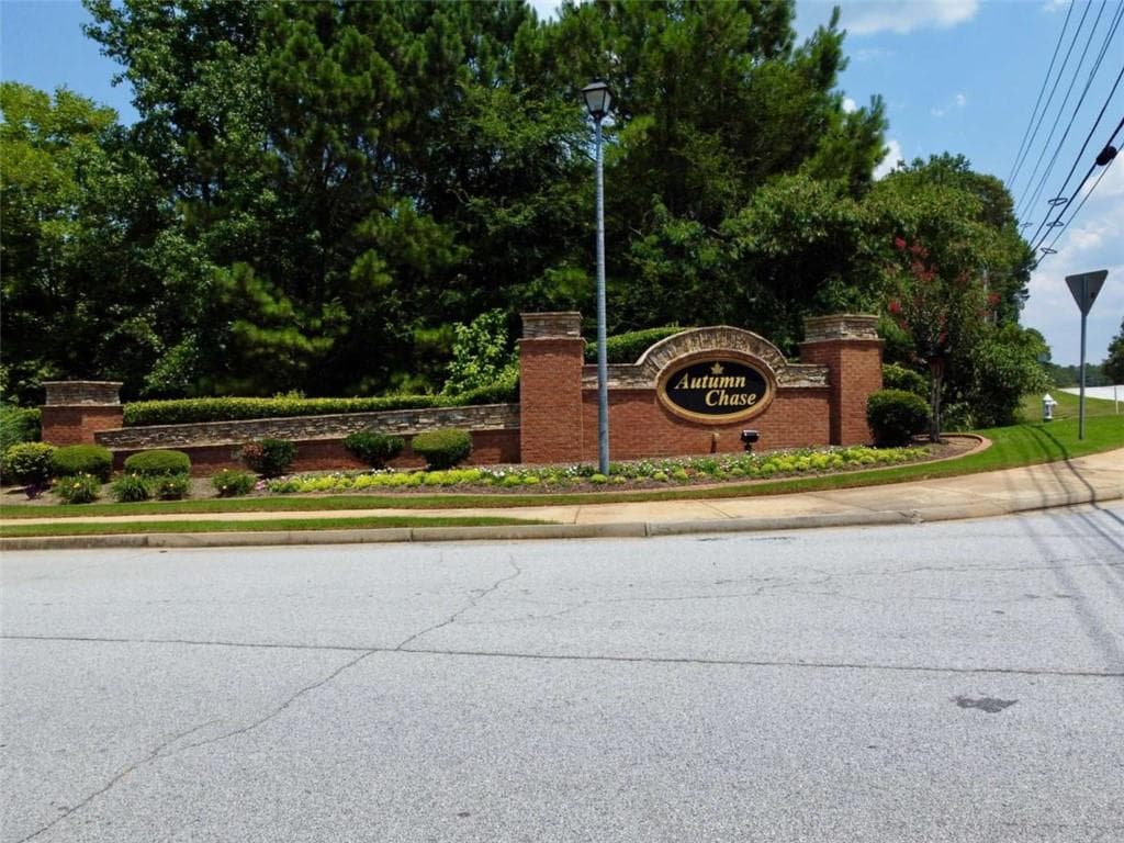 single family residence for sale at 2204 Misty Creek Trail, Stockbridge, GA 30281 — photo 6