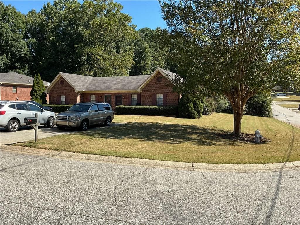 duplex under contract at 501 Downing Street, Lawrenceville, GA 30046 — photo 2