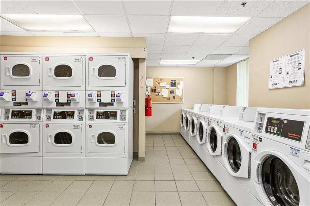 1 bedroom, 1 bathroom, 543 sq ft condominium for sale at 2870 Pharr Court South 1003, Atlanta, GA 30305 — photo 8