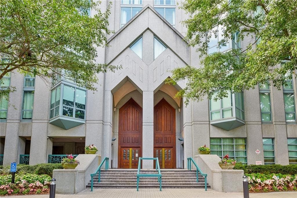1 bedroom, 1 bathroom, 543 sq ft condominium for sale at 2870 Pharr Court South 1003, Atlanta, GA 30305 — photo 9