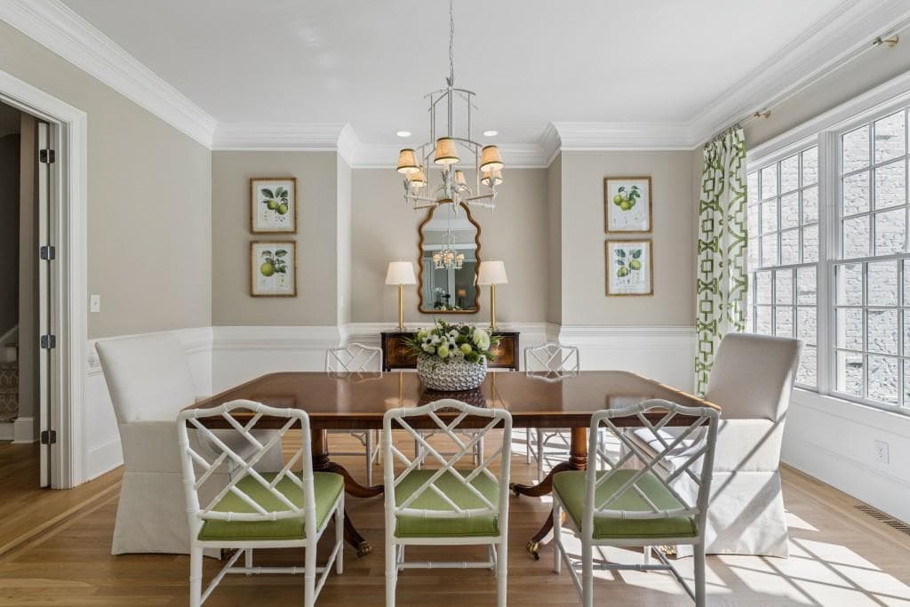 5 bedroom, 7 bathroom, 9,850 sq ft single family residence for sale at 5230 Riverview Road, Sandy Springs, GA 30327 — photo 4