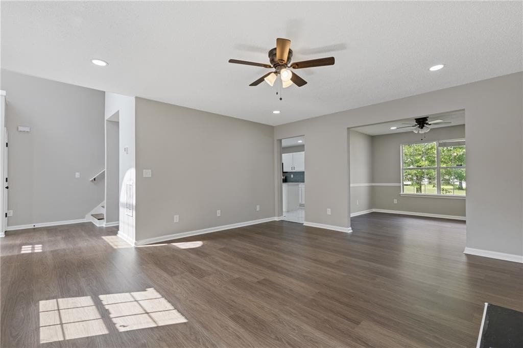 3 bedroom, 3 bathroom, 2,057 sq ft single family residence for sale at 1411 Kala Drive, Lithonia, GA 30058 — photo 5