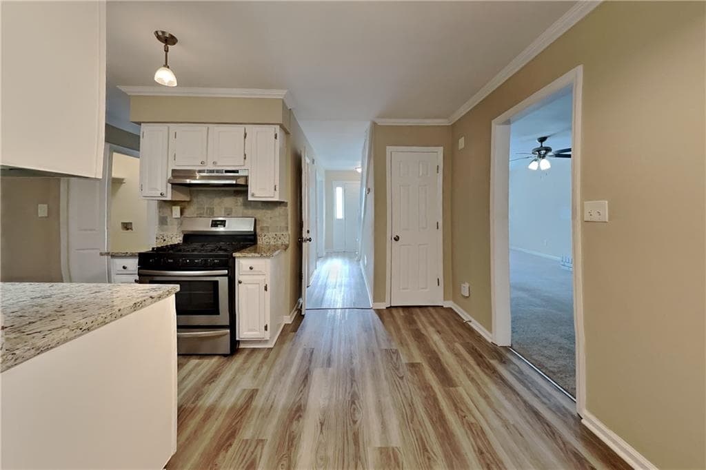 3 bedroom, 3 bathroom, 1,532 sq ft single family residence for rent at 5686 N Shores Way, Acworth, GA 30101 for $1,995 a month — photo 6