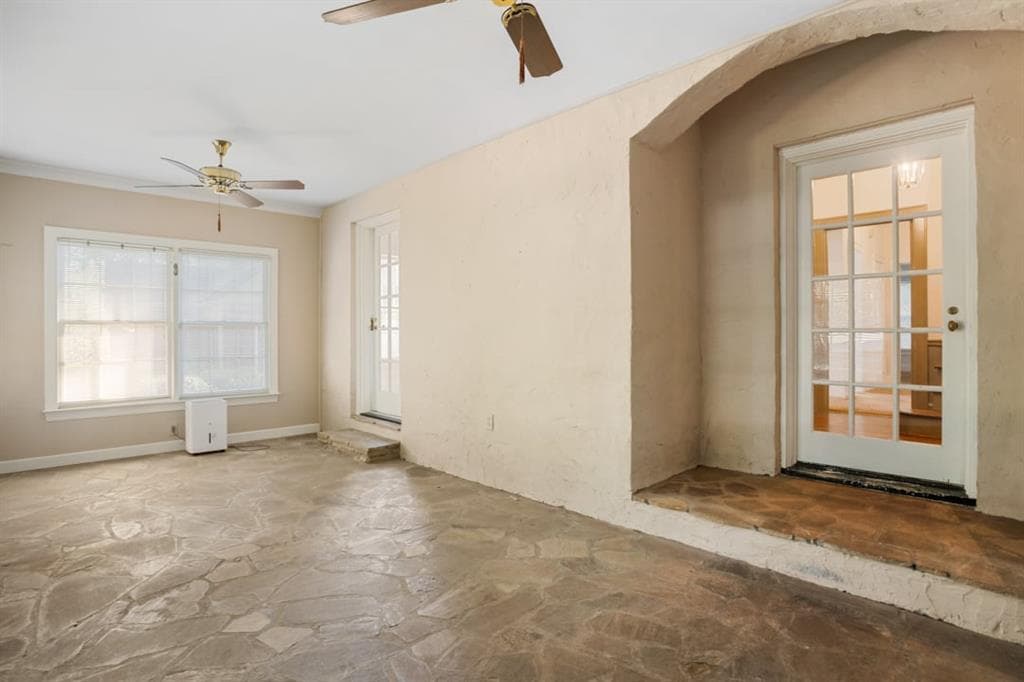 4 bedroom, 2 bathroom, 1,938 sq ft single family residence for sale at 444 Glendale Avenue, Decatur, GA 30030 — photo 3