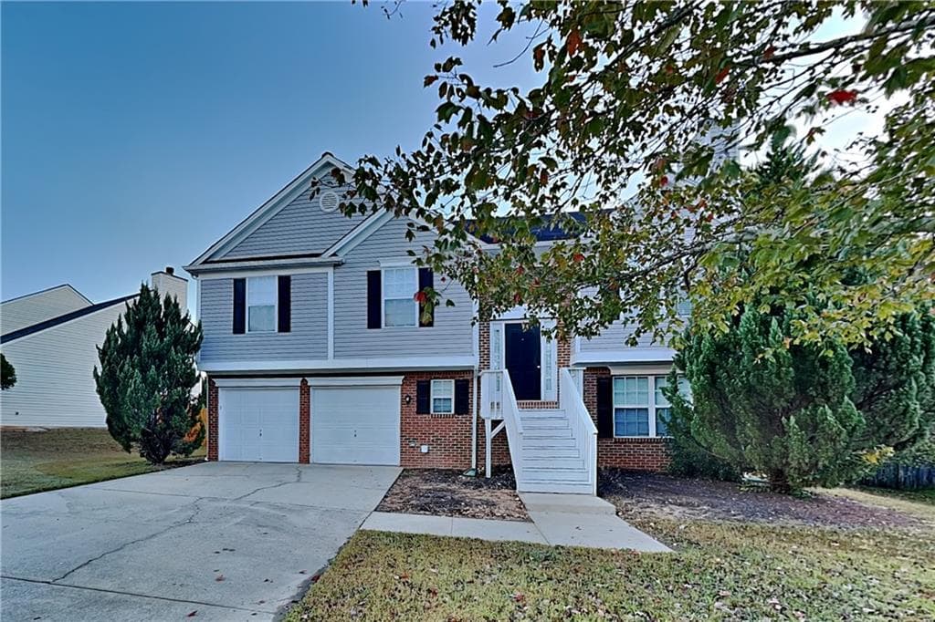 4 bedroom, 3 bathroom, 1,889 sq ft single family residence for rent at 512 Bass Chase, Kennesaw, GA 30144 for $2,540 a month — photo 1 of 19