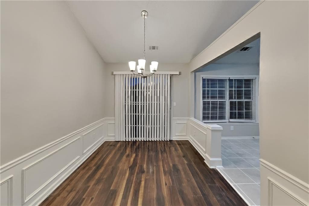 4 bedroom, 3 bathroom, 1,889 sq ft single family residence for rent at 512 Bass Chase, Kennesaw, GA 30144 for $2,540 a month — photo 6