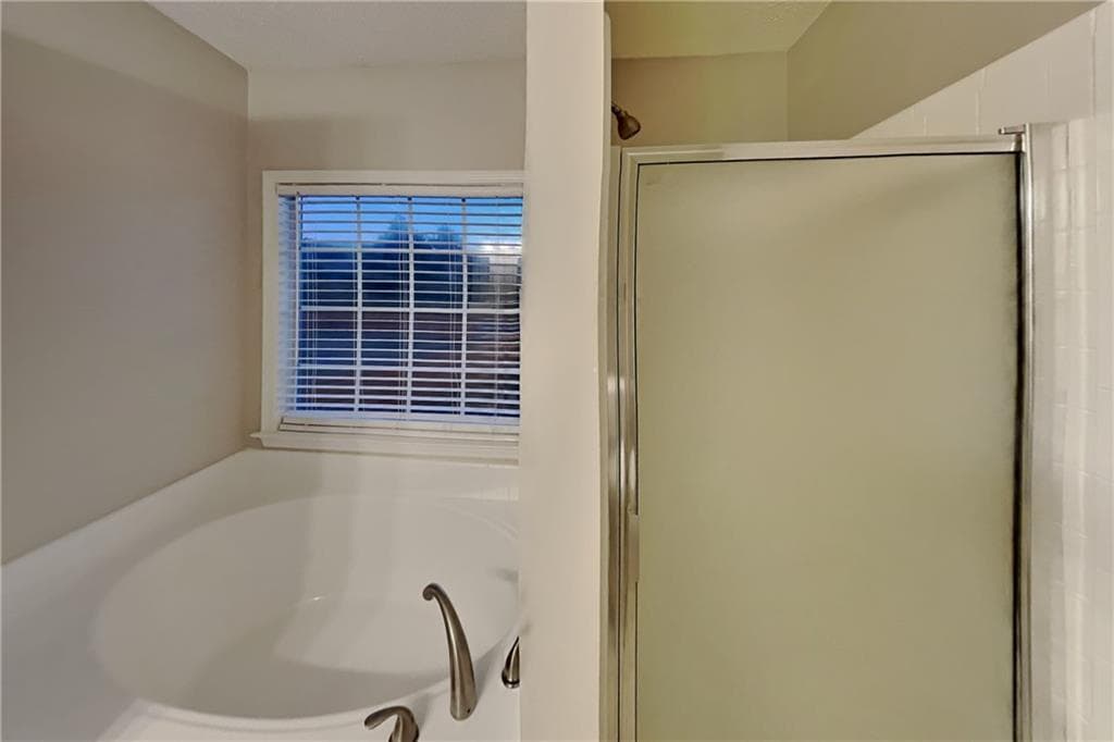 4 bedroom, 3 bathroom, 1,889 sq ft single family residence for rent at 512 Bass Chase, Kennesaw, GA 30144 for $2,540 a month — photo 8