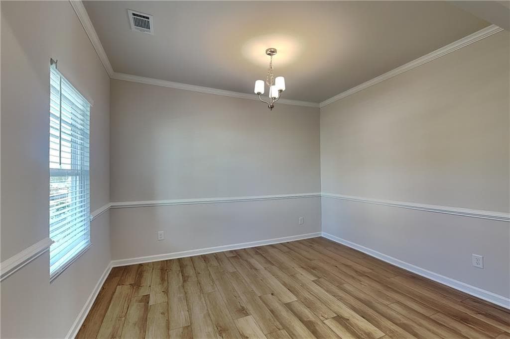 4 bedroom, 3 bathroom, 2,200 sq ft single family residence for rent at 353 Bloomfield Circle, Canton, GA 30114 for $2,500 a month — photo 5
