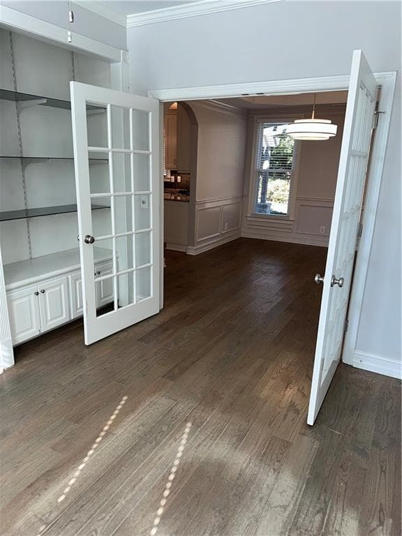 4 bedroom, 4 bathroom, 2,477 sq ft single family residence for sale at 330 Morning Dew Circle, Roswell, GA 30075 — photo 4