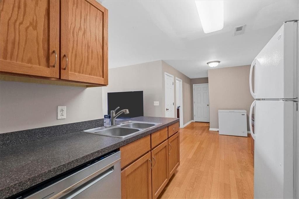 1 bedroom, 1 bathroom, 805 sq ft condominium for sale at 406 Waterford Drive, Calhoun, GA 30701 — photo 9