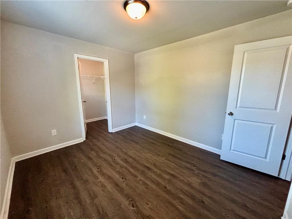4 bedroom, 3 bathroom, 1,928 sq ft single family residence for rent at 321 Nutwood Trace, Locust Grove, GA 30248 for $1,850 a month — photo 10