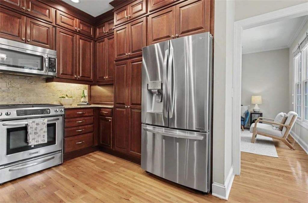 4 bedroom, 4 bathroom, 3,400 sq ft single family residence for sale at 1020 Patina Pt, Peachtree City, GA 30269 — photo 7