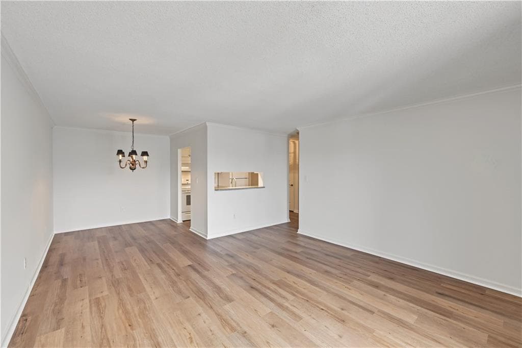 1 bedroom, 2 bathroom, 760 sq ft condominium for sale at 300 Johnson Ferry Road B512, Sandy Springs, GA 30328 — photo 7