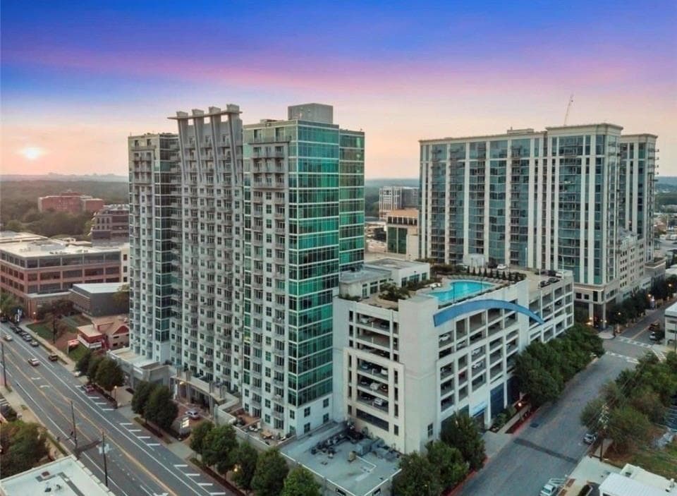 1 bedroom, 1 bathroom, 771 sq ft condominium for rent at 250 Pharr Road 306, Atlanta, GA 30305 for $1,995 a month — photo 1 of 37