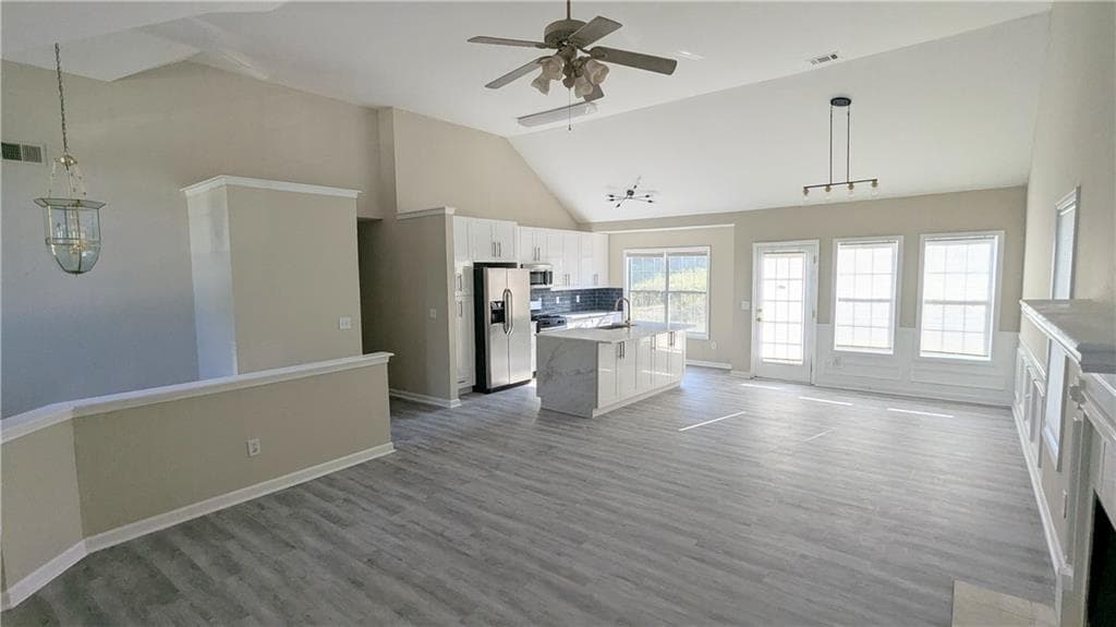 4 bedroom, 3 bathroom, 2,021 sq ft single family residence for sale at 3908 Mcguire Way, Kennesaw, GA 30144 — photo 4