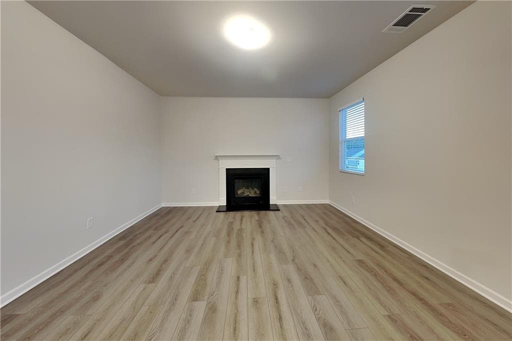 4 bedroom, 3 bathroom, 1,714 sq ft single family residence for rent at 363 Bloomfield Circle, Canton, GA 30114 for $2,200 a month — photo 2