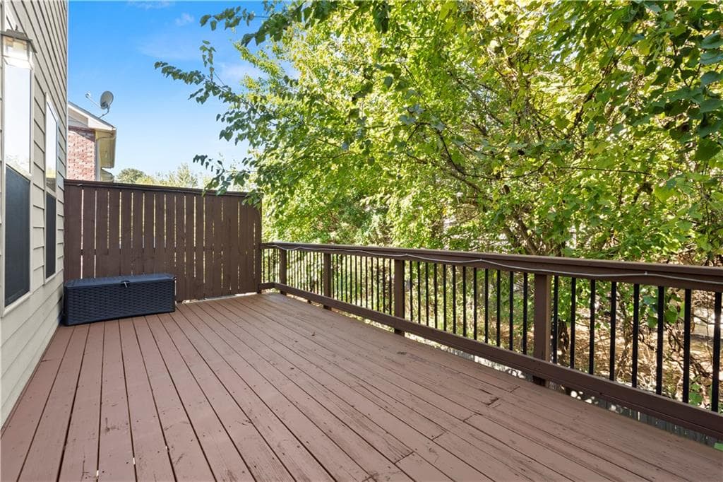 3 bedroom, 4 bathroom, 2,565 sq ft townhouse for sale at 1408 Doublegate Drive, Atlanta, GA 30319 — photo 10